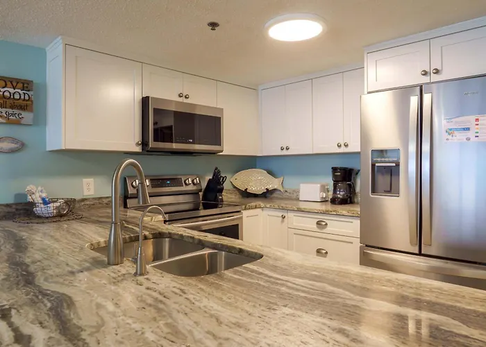 Tropical Winds 702 By Albvr - Beachfront Comfort With Stunning Gulf Views Holiday home Gulf Shores