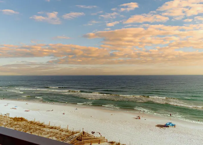 Holiday home Tropical Winds 702 By Albvr - Beachfront Comfort With Stunning Gulf Views