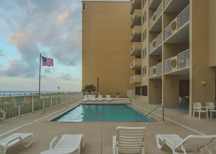 Holiday home Tropical Winds 702 By Albvr - Beachfront Comfort With Stunning Gulf Views