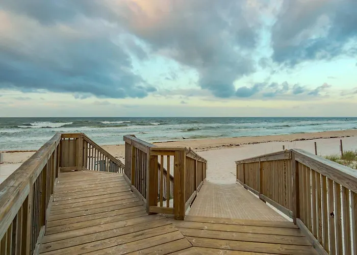 Holiday home Tropical Winds 702 By Albvr - Beachfront Comfort With Stunning Gulf Views Gulf Shores